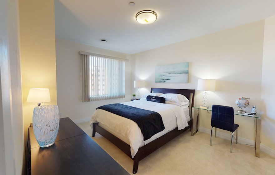 908 Bedroom Queen Mattress Fully Furnished Apartment Suite Katana