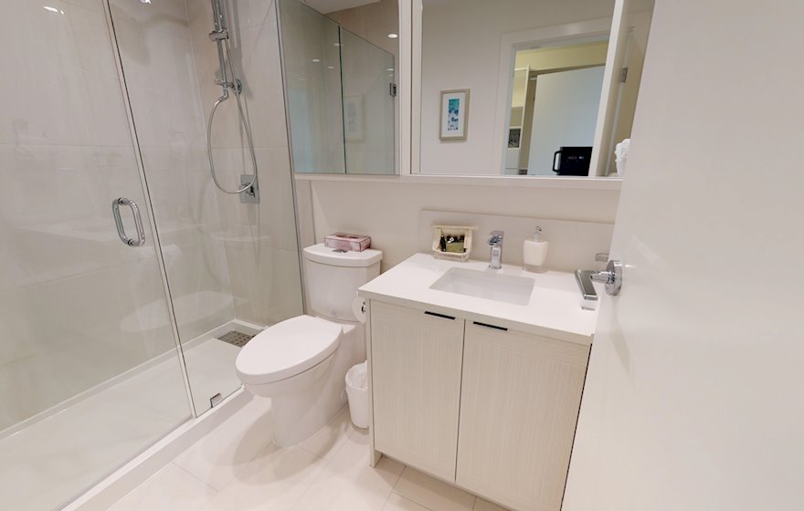 2_Master Bath Imperial Metrotown