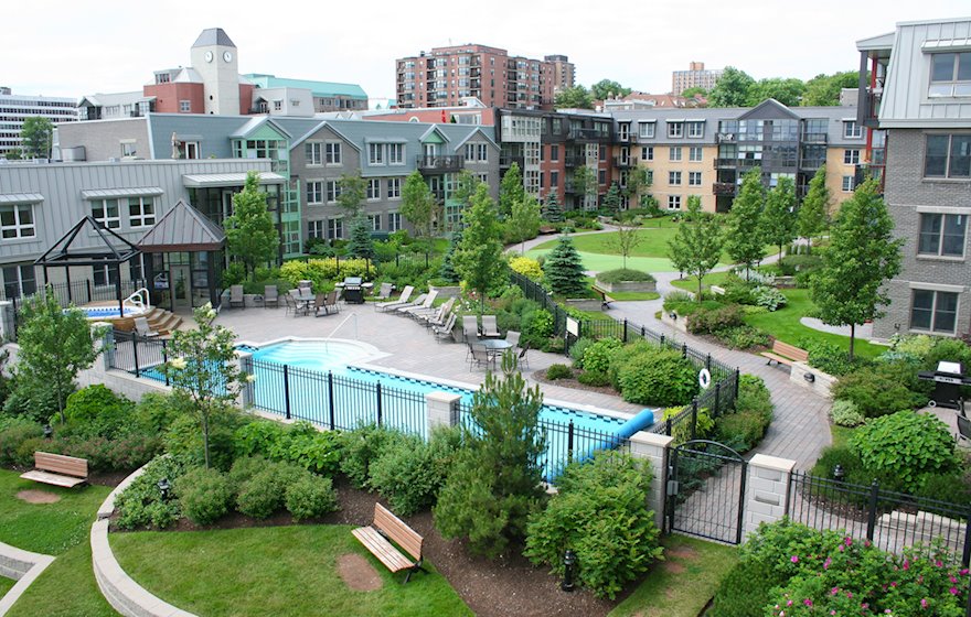 12 Pool Fitness Common Area Waterfront View Free Access Halifax NS