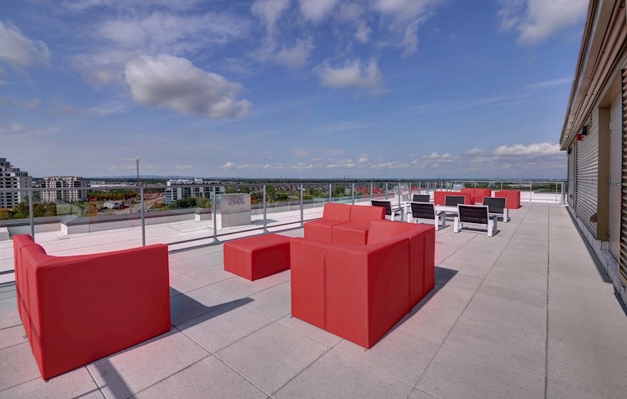 13 - Rooftop Terrace