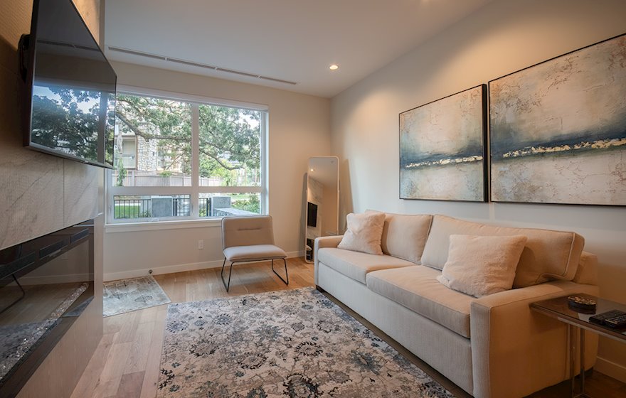Bellewood 102 Living area