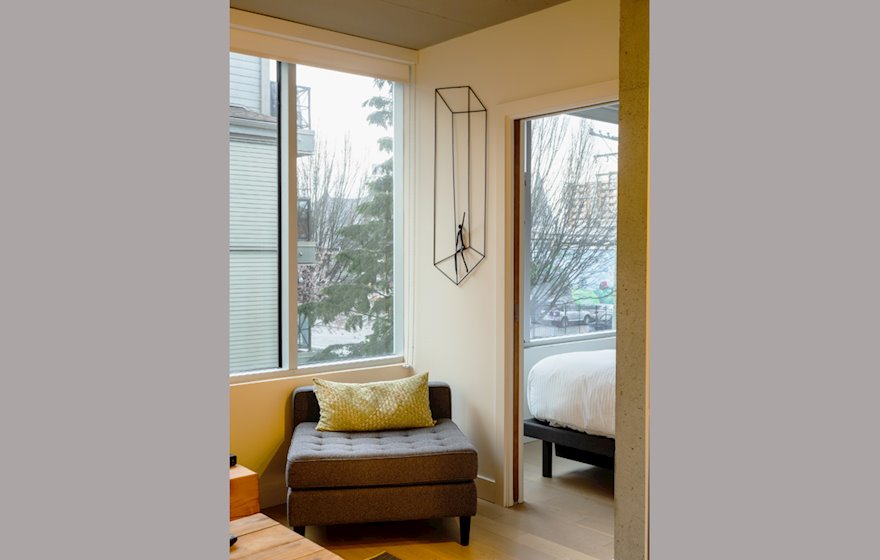 989 #203 Fully Furnished Reading Corner