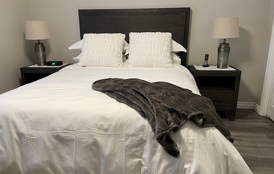 Shaffer Townhouse Primary Bedroom