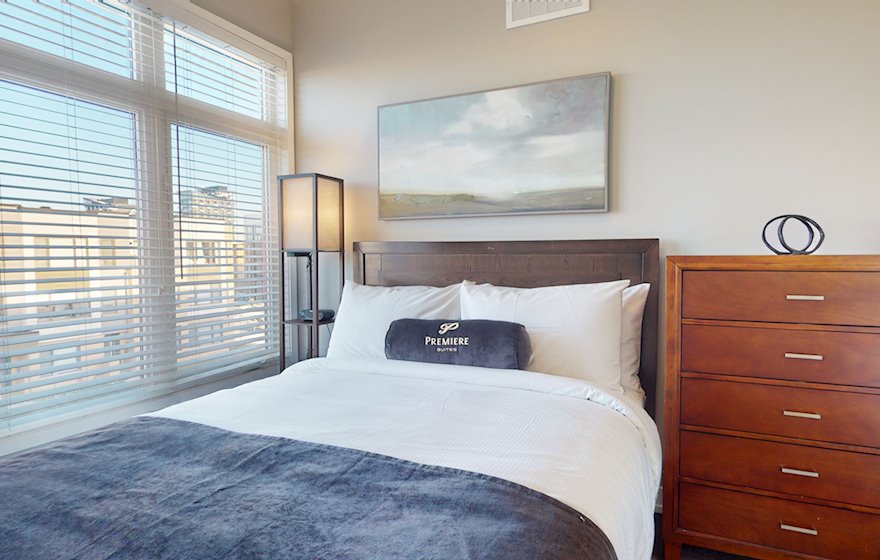 Third Bedroom Queen Mattress Fully Furnished Apartment Suite Oakville