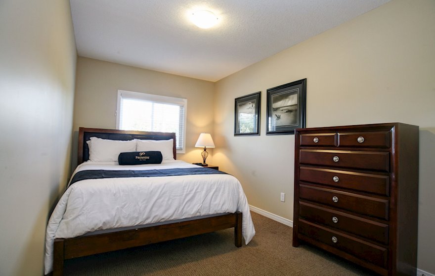 Second Bedroom Queen Mattress Fully Furnished Apartment Suite Kitchener