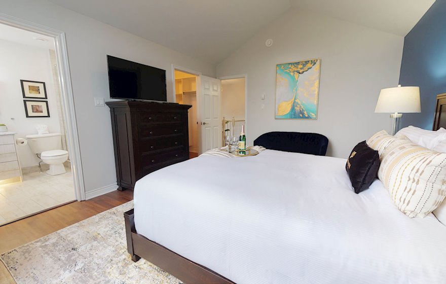 12 Primary Bedroom Queen Mattress Fully Furnished Short Term Townhouse Rental Bedford NS