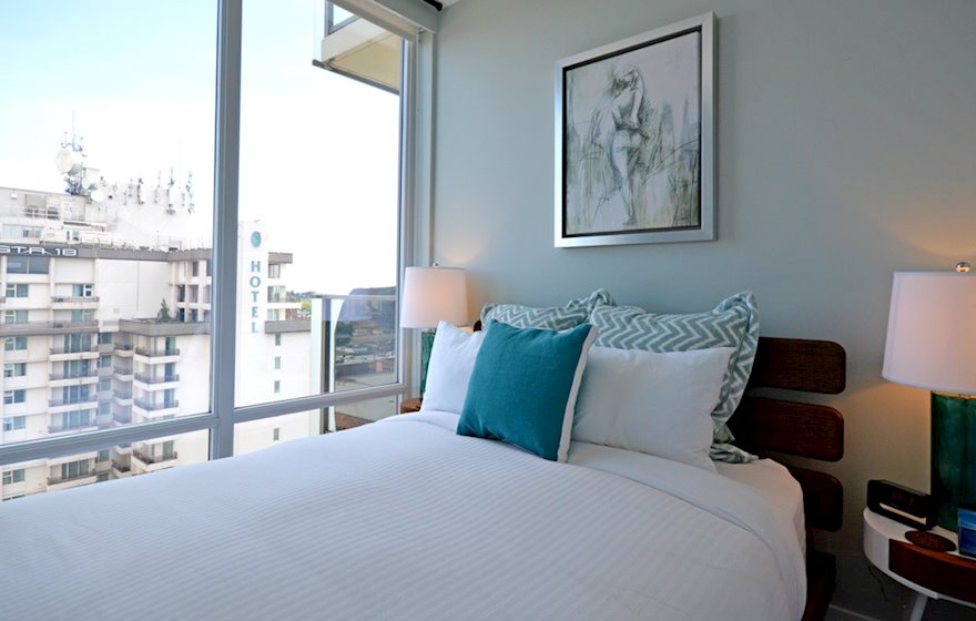 Falls 1801 Bedroom 1