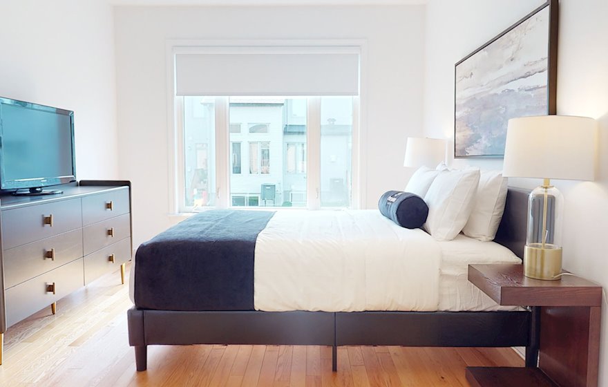 Principal Bedroom Queen Mattress Fully Furnished Apartment Suite Ottawa