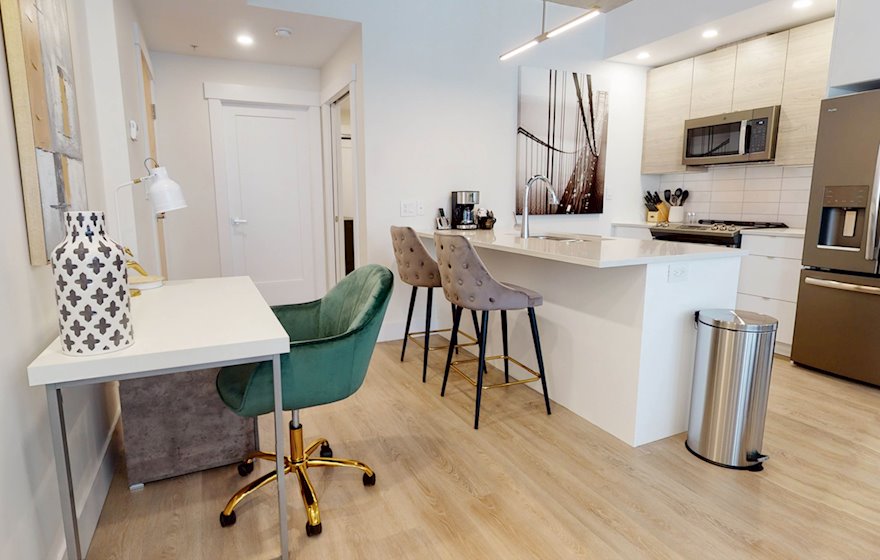 13 Kitchen Fully Equipped Five Appliances Stainless Steel short term rental long term apartment