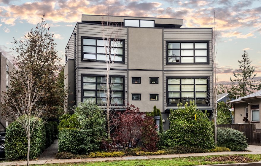 1234 Johnson 4 storey townhouse