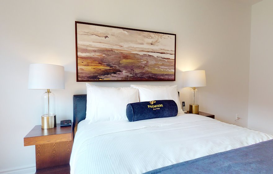 Principal Bedroom Queen Mattress Fully Furnished Apartment Suite Ottawa