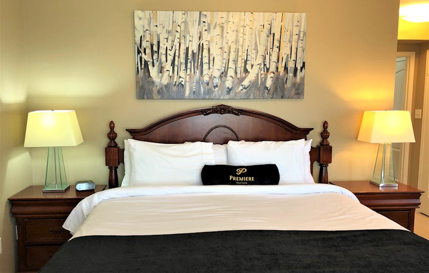 Master Bedroom King Mattress Fully Furnished Apartment Suite Mississauga