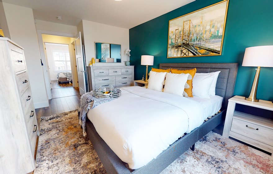 8 Primary Bedroom Queen Mattress Fully Furnished Short Term Townhouse Rental Dartmouth NS