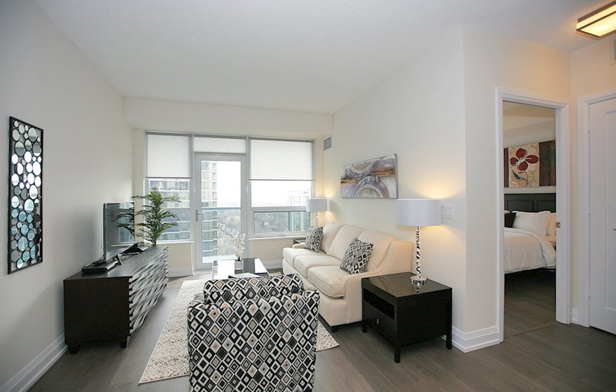 Living Room Free WiFi Fully Furnished Apartment Suite North York