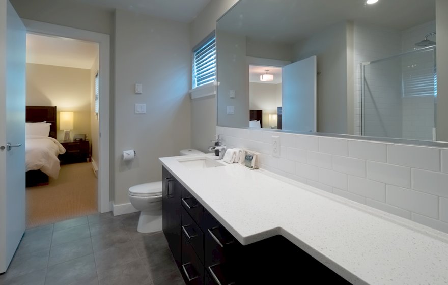 Master bathroom ensuite bathroom Victoria townhouse