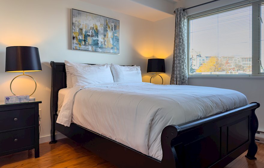 Peninsula 210 bedroom