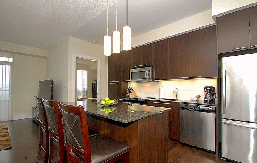 Kitchen Fully Equipped Five Appliances Stainless Steel Midtown Toronto