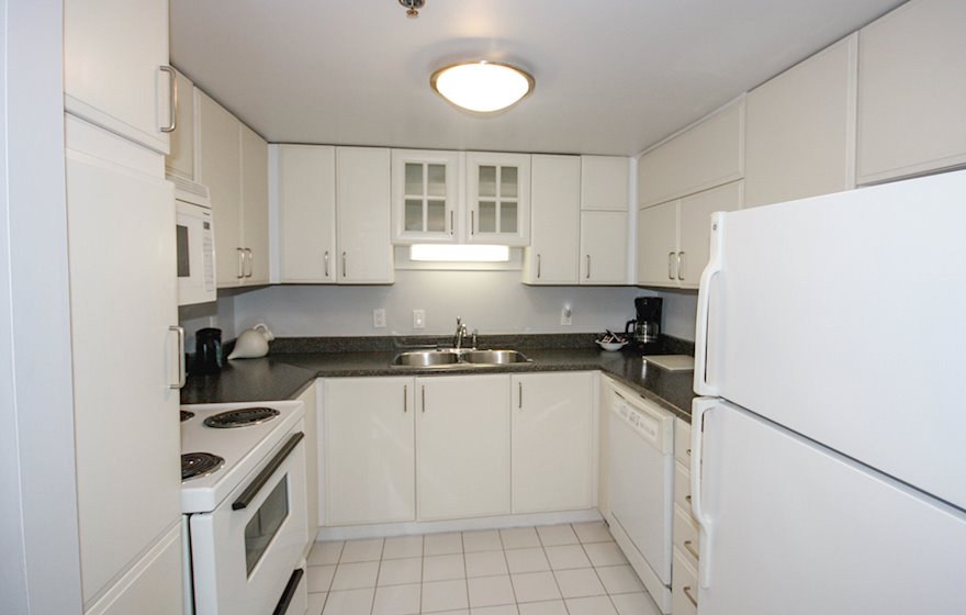 Kitchen Fully Equipped Five Appliances Halifax, NS