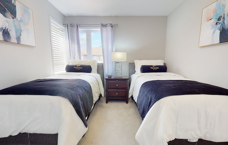 Third Bedroom Fully Furnished Apartment Suite Kanata
