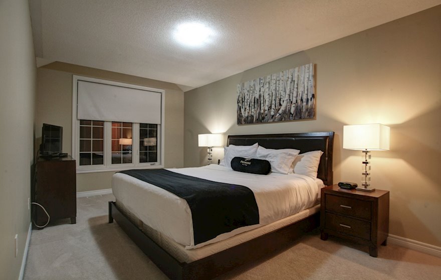 Master Bedroom King Mattress Fully Furnished Apartment Suite Oakville