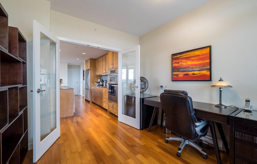 Belvedere Suite 1402 - Office