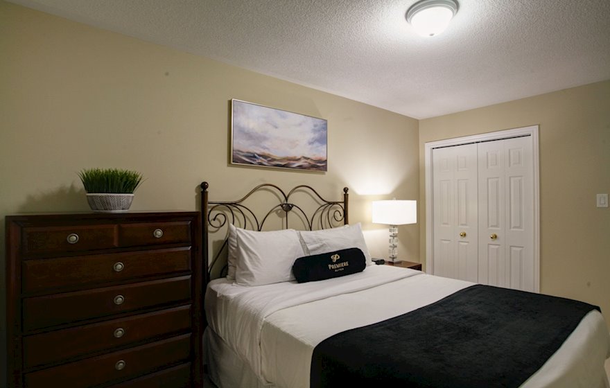 Third Bedroom Queen Mattress Fully Furnished Apartment Suite Oakville