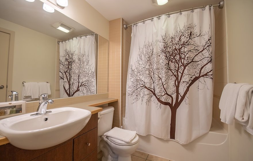 Corazon 506 bathroom