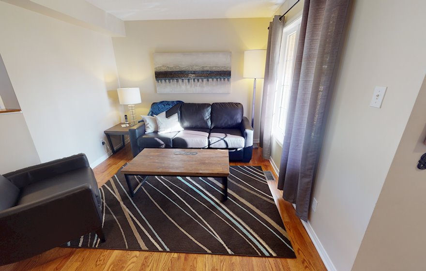 Living Room Free WiFi Fully Furnished Apartment Suite Kanata
