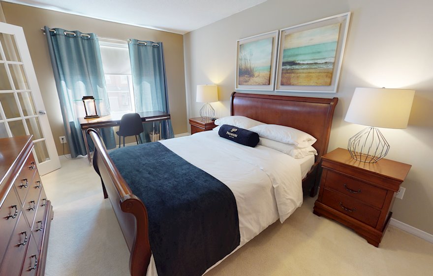 Principal Bedroom Queen Mattress Fully Furnished Apartment Suite Kanata