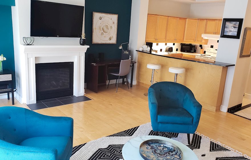 14 Living Room Free WiFi Fully Furnished Apartment Harbour View Suite Bishop's Landing Halifax NS