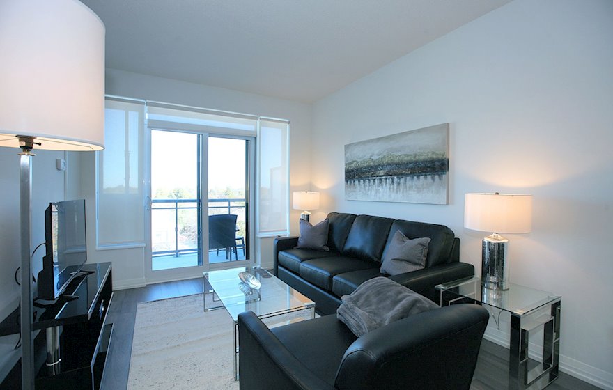 Living Room Free WiFi Fully Furnished Apartment Suite North York