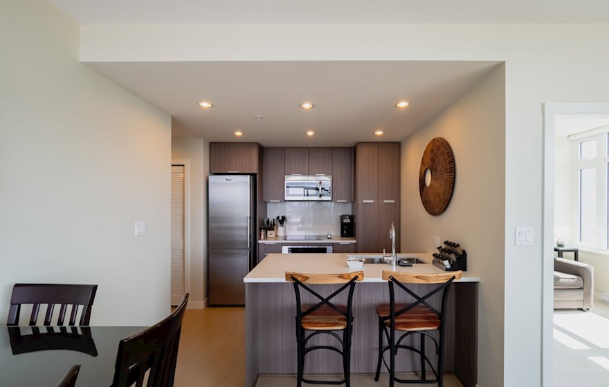 Modern kitchen with breakfast bar Era 1209