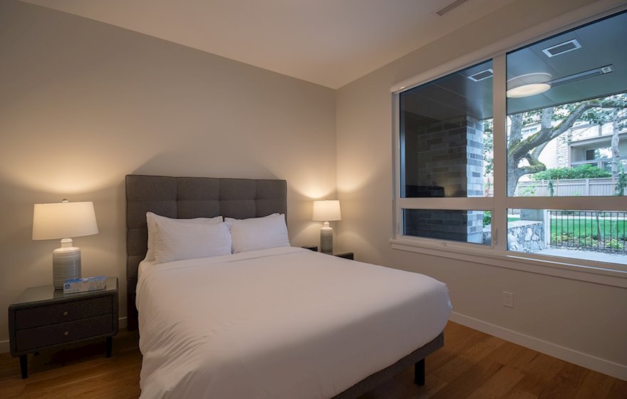 Bellewood park 102 bedroom