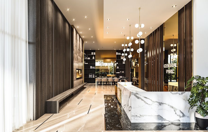 18 - Lobby