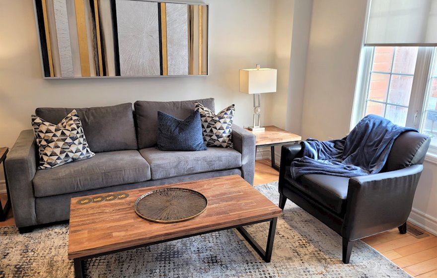 Living Room Free WiFi Fully Furnished Apartment Suite Markham