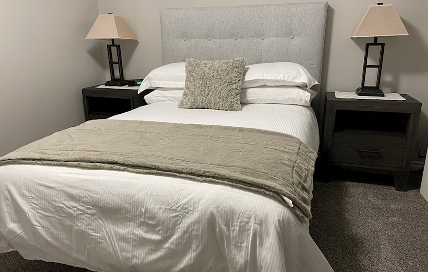 Shaffer Townhouse - Basement Bedroom