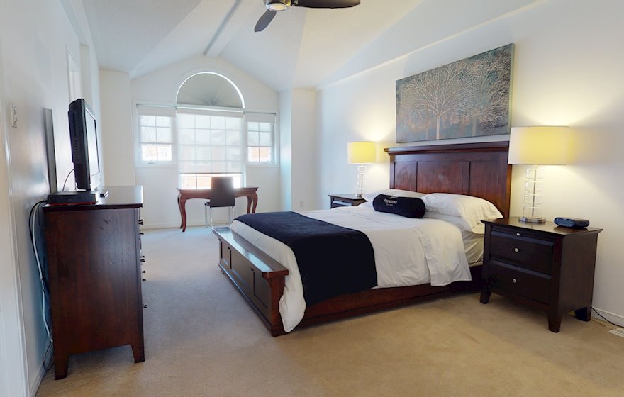 Principal Bedroom Queen Mattress Fully Furnished Apartment Suite Ottawa