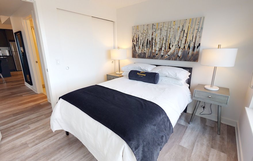 902 - Second Bedroom Queen Mattress Fully Furnished Apartment Suite Ottawa