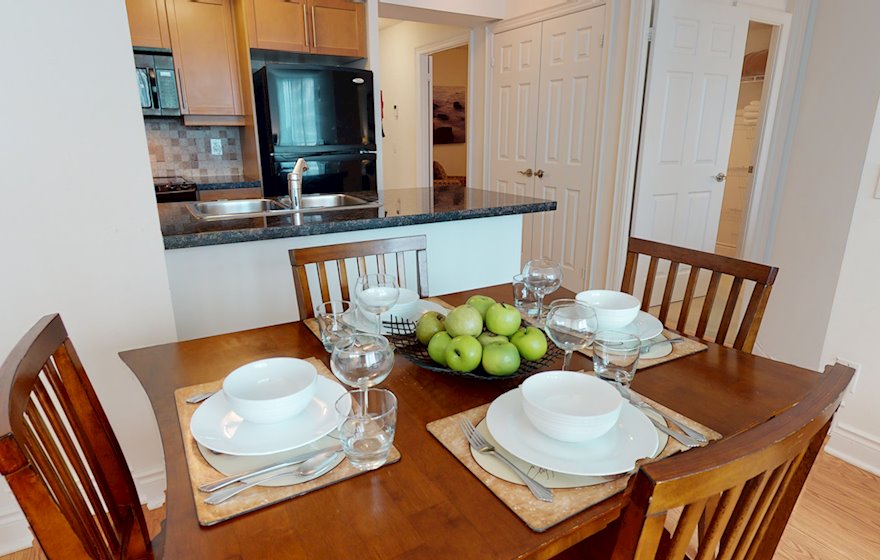Kitchen Fully Equipped Five Appliances North York