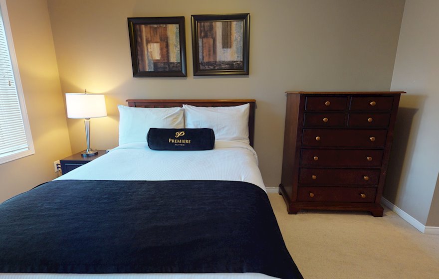 Second Bedroom Queen Mattress Fully Furnished Apartment Suite Mississauga