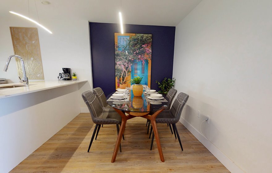 6 Kitchen Fully Equipped Five Appliances Stainless Steel short term rental long term apartment renta