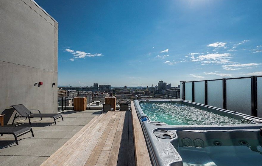 11 - Pool & Hot Tub