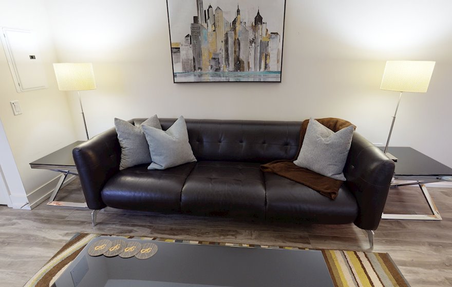 Living Room Free WiFi Fully Furnished Apartment Suite North York